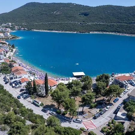 게스트하우스 Obradovic 네움